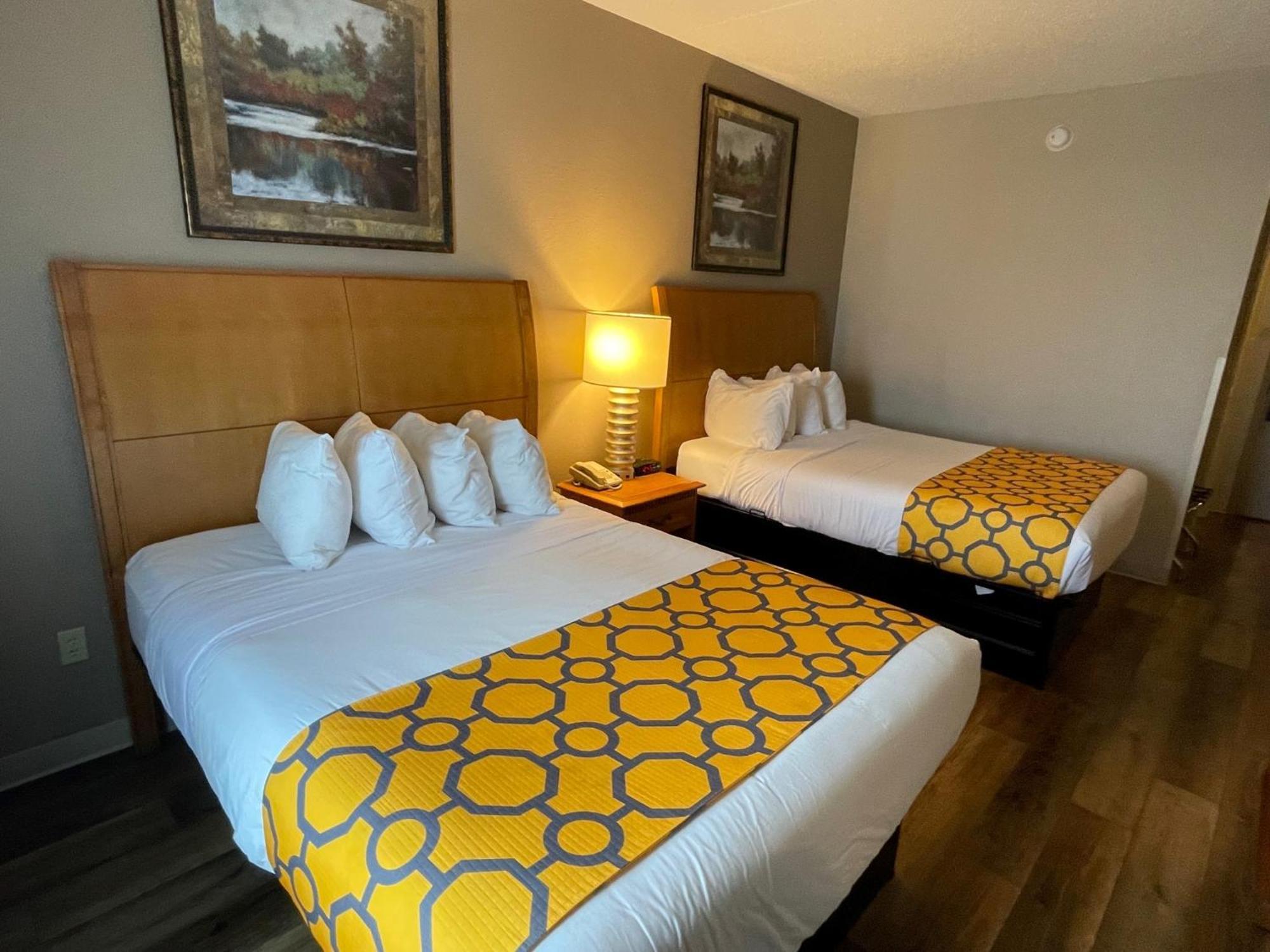 Hotel Baymont By Wyndham West Plains Exterior foto