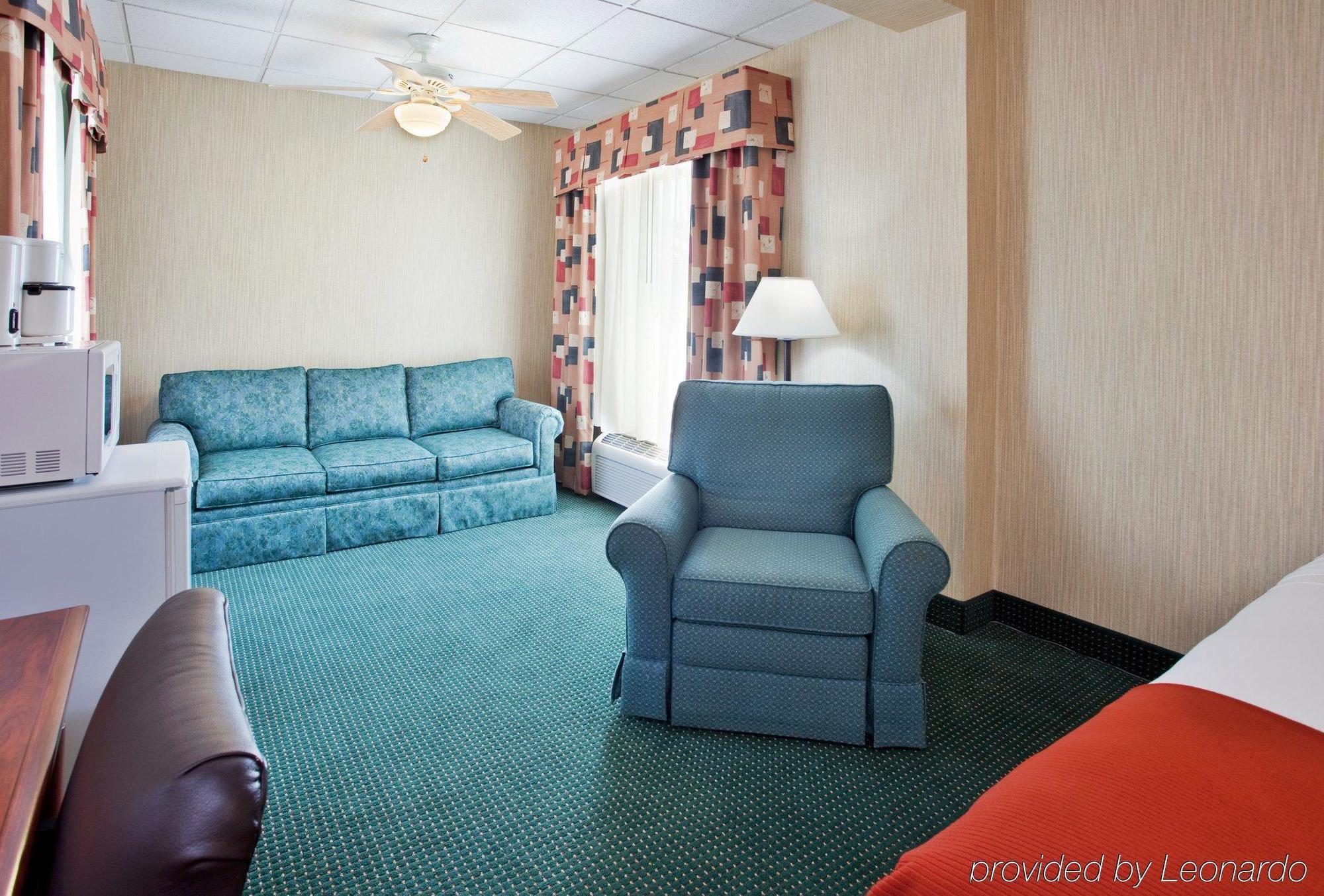 Hotel Baymont By Wyndham West Plains Habitación foto